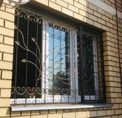 Образец изготовления решетки кованной РК32 на окно