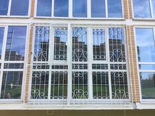 Изготовление металлической решетки на лоджию 06 в Москве