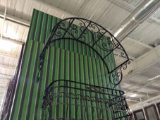 Процесс создания козырька 17 для дома