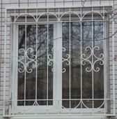 Процесс изготовления металлической сварной решетки РС21 на окно